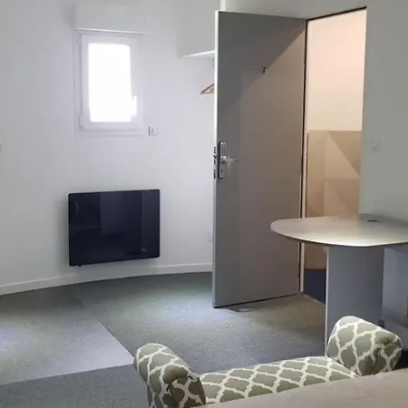 Chateau D'eau Le Sable