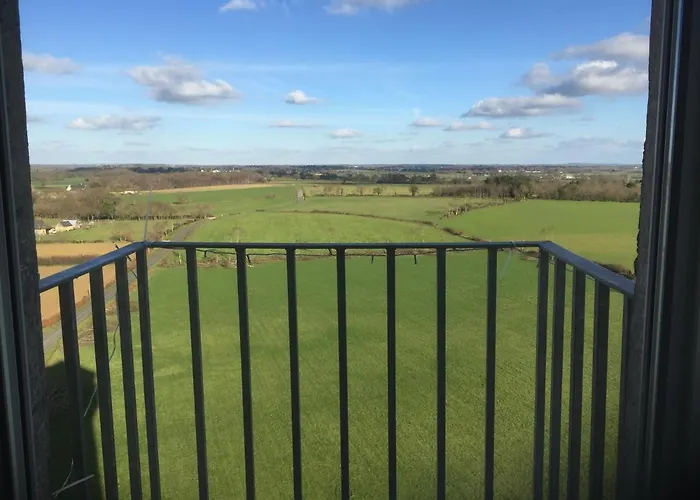 Chateau D'eau Le Sable Daon